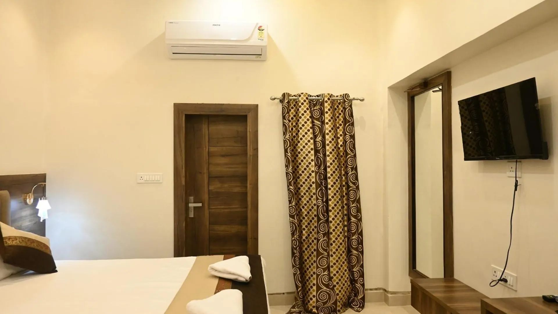 Manan Homestay Varanasi 3*,