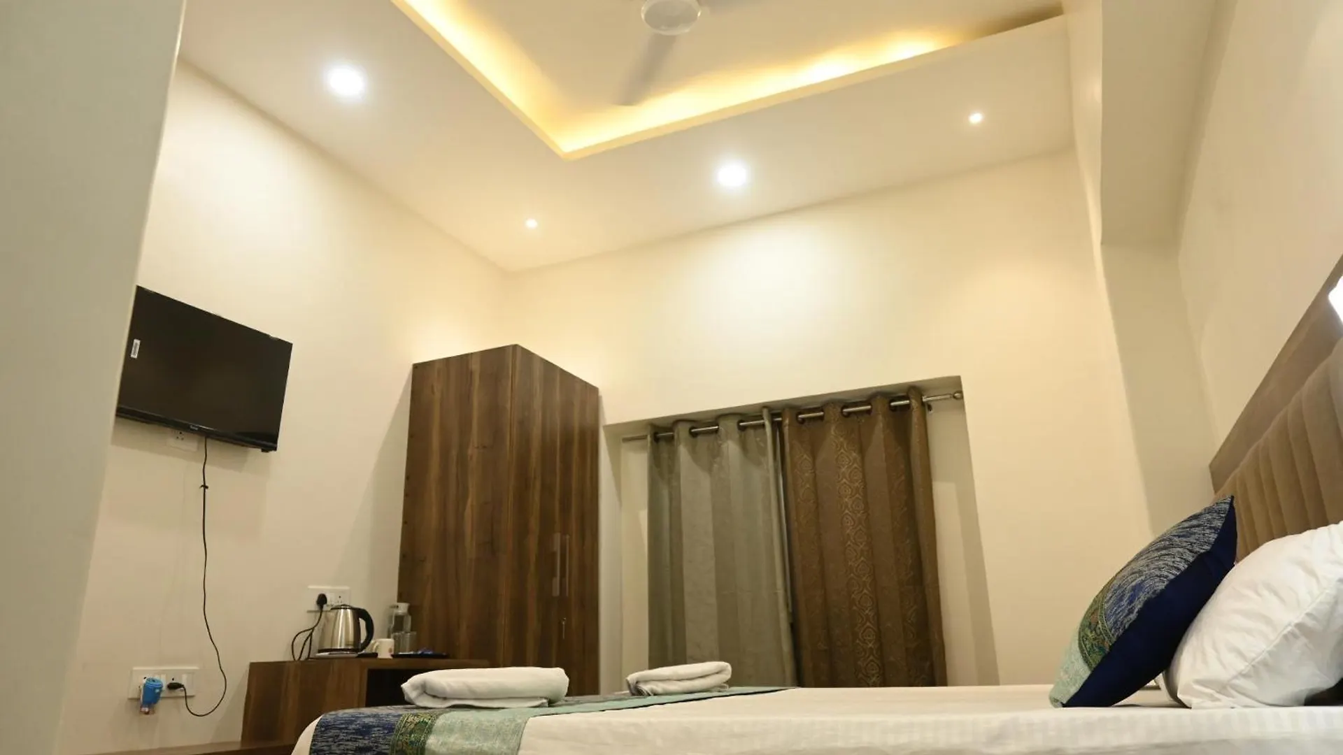 Hotel Manan Homestay Varanasi